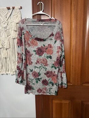 Maurices Gray Knit Top with Dusty Rose Trim